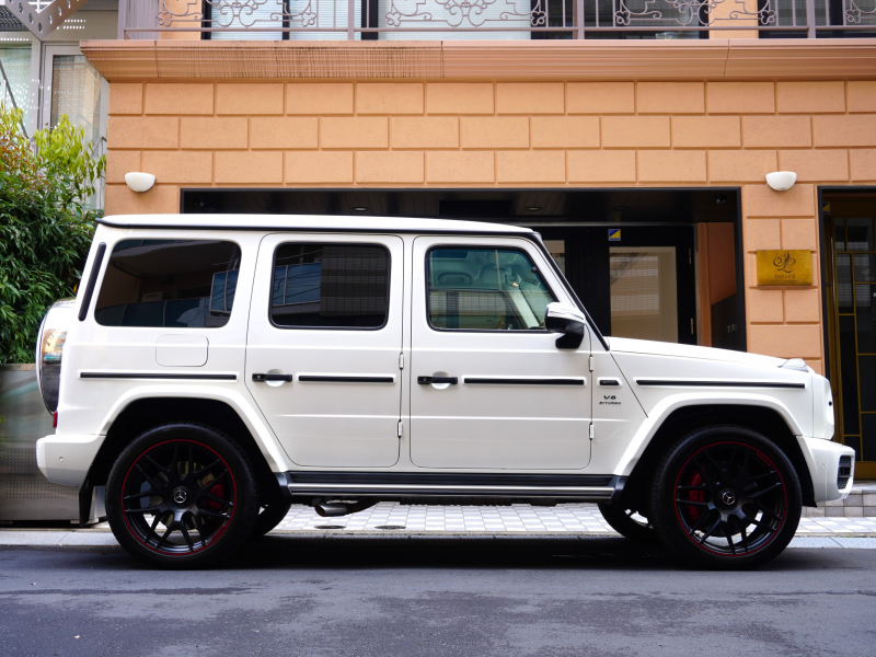 AMG Gクラス G63 AMGﾚｻﾞｰｴｸｽｸﾙｰｼﾌﾞPKG　正規D車 1ｵｰﾅｰ 左H Meｺﾈｸﾄ ﾏｷｱｰﾄﾍﾞｰｼﾞｭ革 ｻﾝﾙｰﾌ 純正ﾅﾋﾞTV Burmester AMGﾊﾟﾌｫｰﾏﾝｽEX AMG22ｲﾝﾁAW　2年保証
