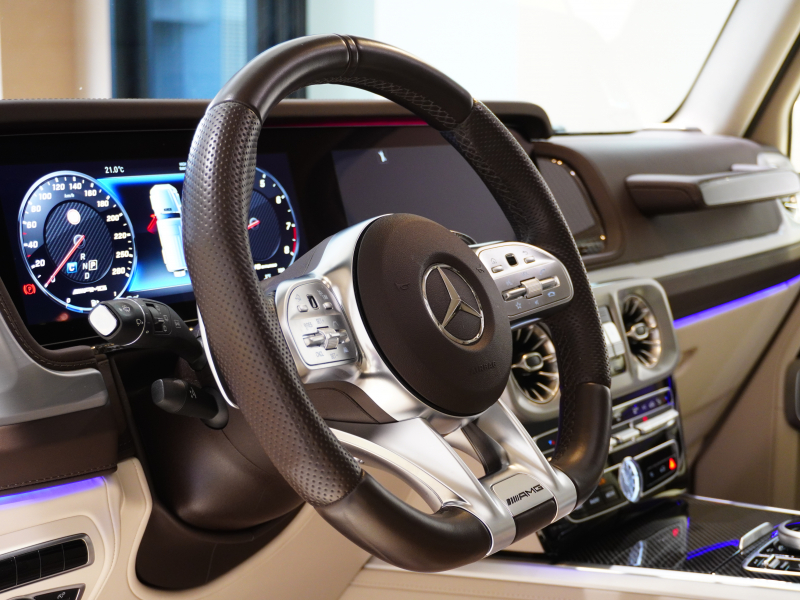 AMG Gクラス G63 AMGﾚｻﾞｰｴｸｽｸﾙｰｼﾌﾞPKG　正規D車 1ｵｰﾅｰ 左H Meｺﾈｸﾄ ﾏｷｱｰﾄﾍﾞｰｼﾞｭ革 ｻﾝﾙｰﾌ 純正ﾅﾋﾞTV Burmester AMGﾊﾟﾌｫｰﾏﾝｽEX AMG22ｲﾝﾁAW　2年保証