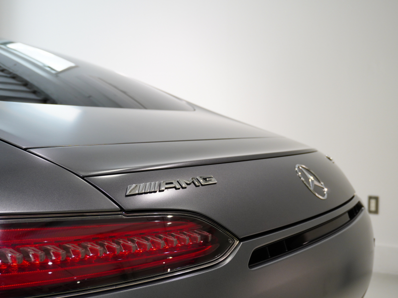 AMG GT C ﾌﾙﾚｻﾞｰPKG　正規D車 557PS 黒革 ﾍﾞﾝﾁﾚｰﾀｰ  ﾊﾟﾉﾗﾏｶﾞﾗｽﾙｰﾌ 純正ﾅﾋﾞTV Bｶﾒﾗ Burmesterﾊｲｴﾝﾄﾞ AMGﾊﾟﾌｫｰﾏﾝｽEX OPｶﾗｰ　2年保証