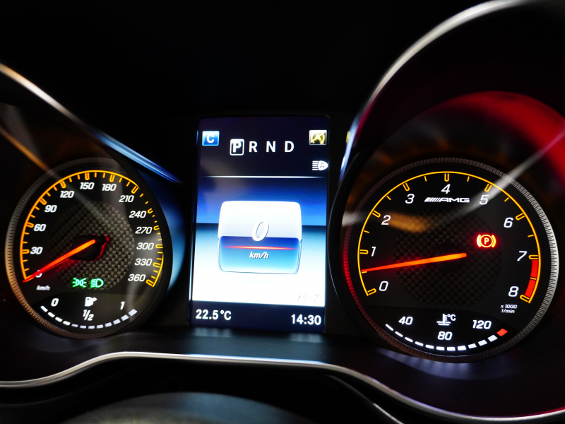 AMG GT C ﾌﾙﾚｻﾞｰPKG　正規D車 557PS 黒革 ﾍﾞﾝﾁﾚｰﾀｰ  ﾊﾟﾉﾗﾏｶﾞﾗｽﾙｰﾌ 純正ﾅﾋﾞTV Bｶﾒﾗ Burmesterﾊｲｴﾝﾄﾞ AMGﾊﾟﾌｫｰﾏﾝｽEX OPｶﾗｰ　2年保証