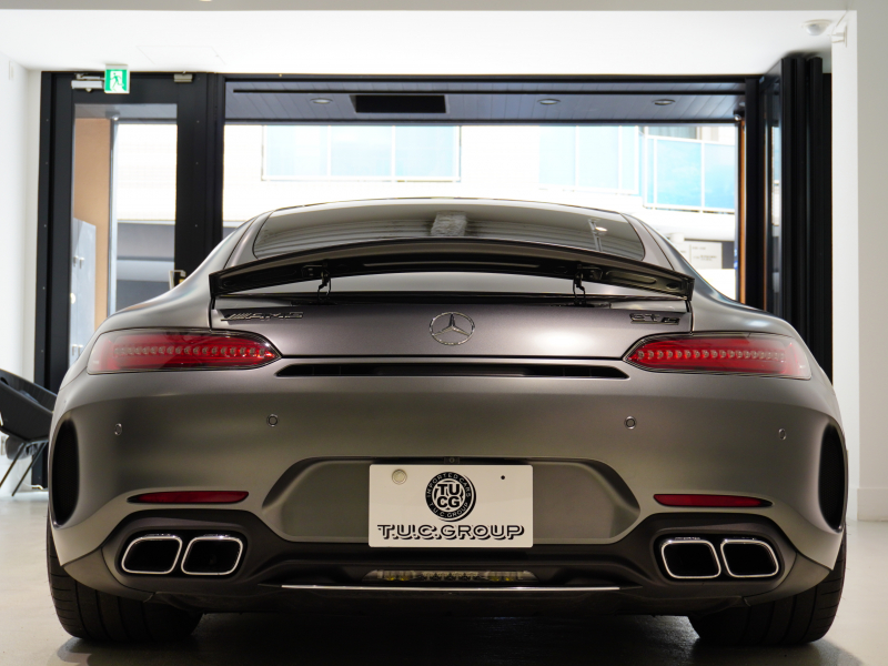 AMG GT C ﾌﾙﾚｻﾞｰPKG　正規D車 557PS 黒革 ﾍﾞﾝﾁﾚｰﾀｰ  ﾊﾟﾉﾗﾏｶﾞﾗｽﾙｰﾌ 純正ﾅﾋﾞTV Bｶﾒﾗ Burmesterﾊｲｴﾝﾄﾞ AMGﾊﾟﾌｫｰﾏﾝｽEX OPｶﾗｰ　2年保証