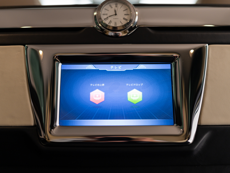 メルセデスベンツ Vクラス V220d AVG ﾛﾝｸﾞ ﾚｰﾀﾞｰP　ﾏｲﾊﾞｯﾊ仕様 ｴｸﾞｾｸﾃｨﾌﾞｼｰﾄ TVﾓﾆﾀｰ付ﾊﾟｰﾃｰｼｮﾝ 4人乗り　2年保証付