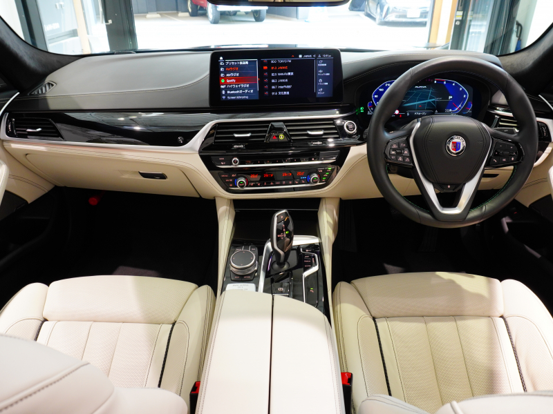 アルピナ D5 S ﾘﾑｼﾞﾝ　1ｵｰﾅｰ 後期 ｺﾝﾌｫA ACC ﾗｳﾞｧﾘﾅﾚｻﾞｰ ｺﾝﾌｫｰﾄｼｰﾄ SR HDDﾅﾋﾞ ﾘｱﾋﾞｭｰｶﾒﾗ harman/kardon ﾚｻﾞｰﾀﾞｯｼｭﾎﾞｰﾄﾞ ｸﾗｼｯｸ20AW　新車保証