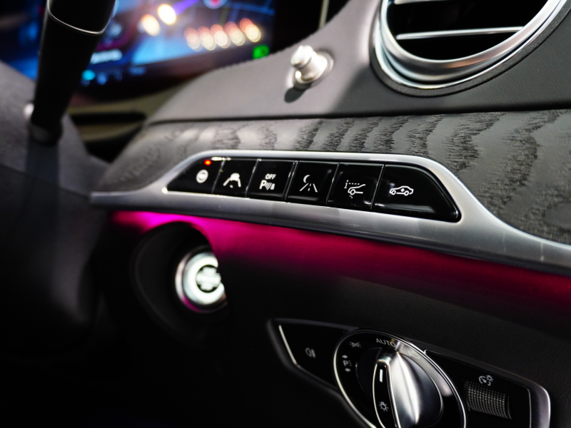 AMG Sクラス S63 long AMGﾀﾞｲﾅﾐｯｸ&ﾚｰﾀﾞｰPKG　後期ﾓﾃﾞﾙ 右H MEｺﾈ 黒革 ﾊﾟﾉﾗﾏSR ﾅﾋﾞTV ﾌﾙｾｸﾞ CarPlay HUD ﾍﾞﾝﾁﾚｰﾀｰ　2年保証付