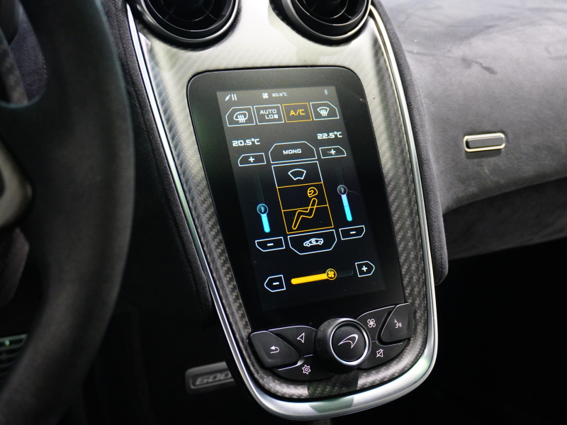 マクラーレン 600LT ｾｷｭﾘﾃｨﾊﾟｯｸ　正規D車 左H ｽﾍﾟｼｬﾙﾍﾟｲﾝﾄ Fﾘﾌﾃｨﾝｸﾞ ｶｰﾎﾞﾝﾚｰｼﾝｸﾞｼｰﾄ 純正ﾅﾋﾞ Bｶﾒﾗ ｶｰﾎﾞﾝｲﾝﾃﾘｱ ｶｰﾎﾞﾝﾌﾞﾚｰｷ ｸﾞﾛｽﾌﾞﾗｯｸ19/20AW