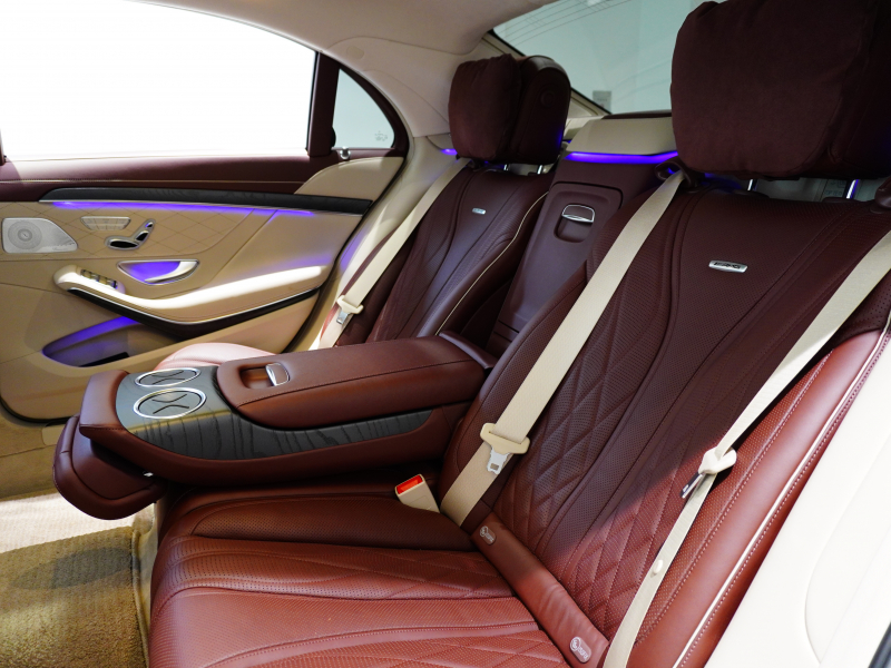 AMG Sクラス S63 4MATIC+ ロング AMGダイナミック&レーダーP 左H ブラウン&ベージュインテリア パノラマR HDDナビTV  エアサス AMG20インチAW 2年保証付