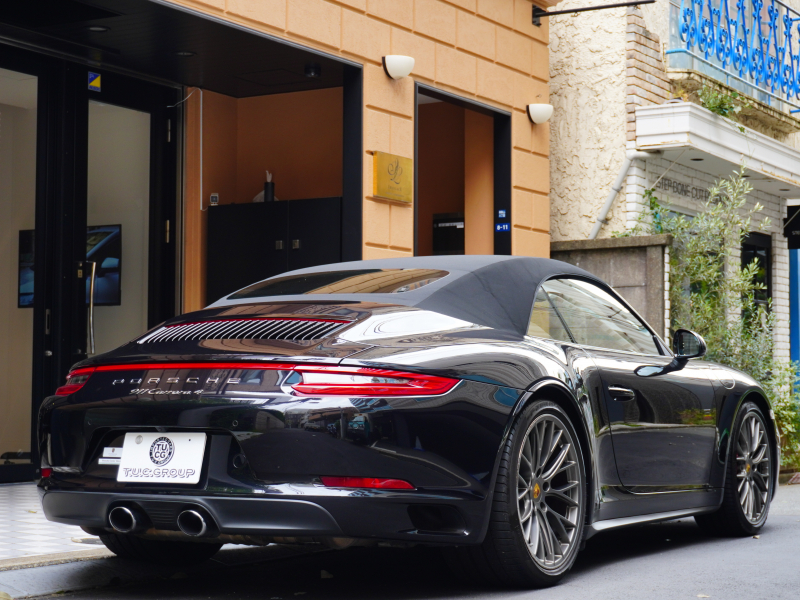 ポルシェ 911(Type991.2) ｶﾚﾗ4 ｶﾌﾞﾘｵﾚ ｽﾎﾟｰﾂｸﾛﾉPKG　正規D車 MY17 左H ﾌﾙﾚｻﾞｰｲﾝﾃﾘｱ ｴﾝﾄﾘｰD 赤革 純正PCMﾅﾋﾞ ﾌﾙｾｸﾞTV CarPlay ｽﾎﾟｰﾂｴｸﾞｿﾞｰｽﾄ RSﾃﾞｻﾞｲﾝ20AW　2年保証付
