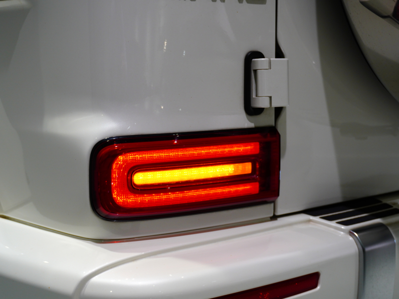 AMG Gクラス G63 AMGﾚｻﾞｰｴｸｽｸﾙｰｼﾌﾞPKG　正規D車 1ｵｰﾅｰ 左H Meｺﾈｸﾄ ﾍﾞｰｼﾞｭ革 ｻﾝﾙｰﾌ 純正ﾅﾋﾞTV Burmester AMGﾊﾟﾌｫｰﾏﾝｽEX AMG20ｲﾝﾁAW OPｶﾗｰ　2年保証