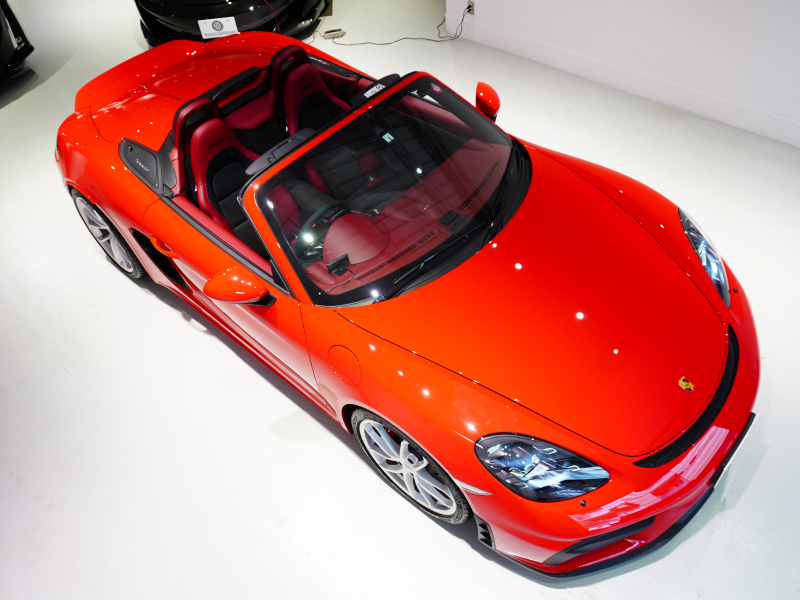 ポルシェ 718スパイダー PDK 正規D車 ｽﾊﾟｲﾀﾞｰｸﾗｼｯｸｲﾝﾃﾘｱ 18Wayｽﾎﾟｰﾂｼｰﾄ PCMﾅﾋﾞ Bｶﾒﾗ PASM ｽﾎﾟｴｸﾞ 20ｲﾝﾁ718ｽﾊﾟｲﾀﾞｰAW 新車保証付