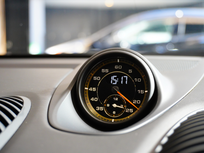 ポルシェ 718 ケイマン GT4 PDK ｸﾛﾉﾊﾟｯｹｰｼﾞ　正規D車 右H ExclusiveManufaktur 1ｵｰﾅｰ Race-Tex&ｶｰﾎﾞﾝｲﾝﾃﾘｱ PCMﾅﾋﾞ BOSEｻｳﾝﾄﾞ Bｶﾒﾗ LEDﾍｯﾄﾞﾗｲﾄ PDLS Plus ﾎﾜｲﾄﾒｰﾀｰ OPｶﾗｰ ｱｸﾗﾎﾟﾏﾌﾗｰ　2年保証