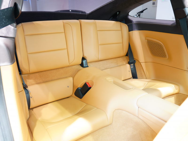 ポルシェ 911(Type991.1) ﾀｰﾎﾞS ｽﾎﾟｰﾂｸﾛﾉ&ｶｰﾎﾞﾝｲﾝﾃﾘｱPKG　正規D車 ｴﾝﾄﾘｰD PCCB 茶革 ﾍﾞﾝﾁﾚｰﾀｰ ｶﾞﾗｽﾙｰﾌ ﾅﾋﾞTV BOSEｻｳﾝﾄﾞ Bｶﾒﾗ PDLS付LEDﾗｲﾄ　2年保証付