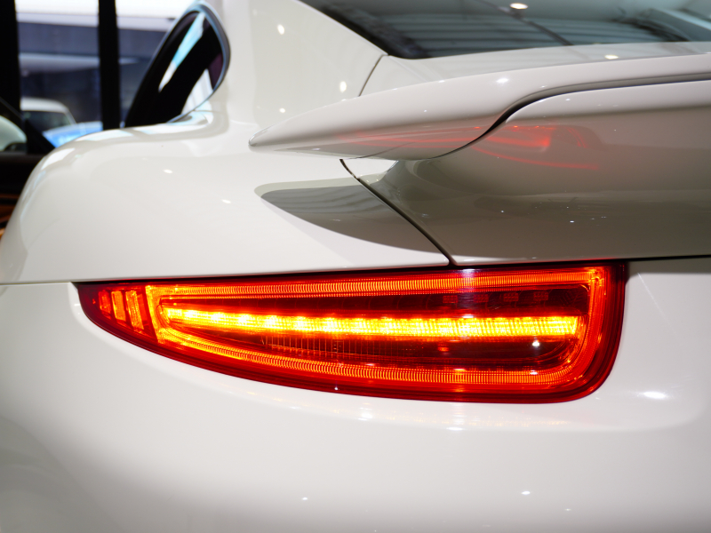 ポルシェ 911(Type991.1) ﾀｰﾎﾞS ｽﾎﾟｰﾂｸﾛﾉ&ｶｰﾎﾞﾝｲﾝﾃﾘｱPKG　正規D車 ｴﾝﾄﾘｰD PCCB 茶革 ﾍﾞﾝﾁﾚｰﾀｰ ｶﾞﾗｽﾙｰﾌ ﾅﾋﾞTV BOSEｻｳﾝﾄﾞ Bｶﾒﾗ PDLS付LEDﾗｲﾄ　2年保証付