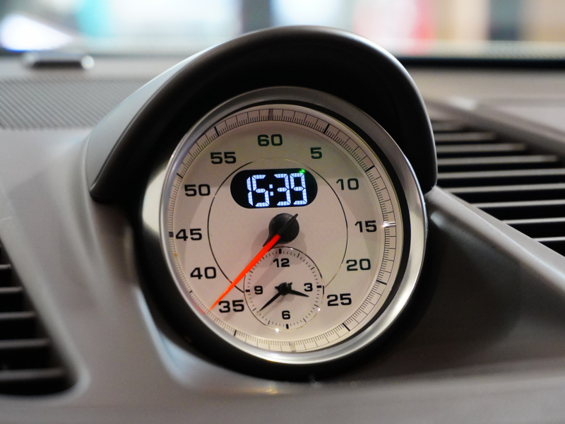 ポルシェ 911(Type991.1) ﾀｰﾎﾞS ｽﾎﾟｰﾂｸﾛﾉ&ｶｰﾎﾞﾝｲﾝﾃﾘｱPKG　正規D車 ｴﾝﾄﾘｰD PCCB 茶革 ﾍﾞﾝﾁﾚｰﾀｰ ｶﾞﾗｽﾙｰﾌ ﾅﾋﾞTV BOSEｻｳﾝﾄﾞ Bｶﾒﾗ PDLS付LEDﾗｲﾄ　2年保証付