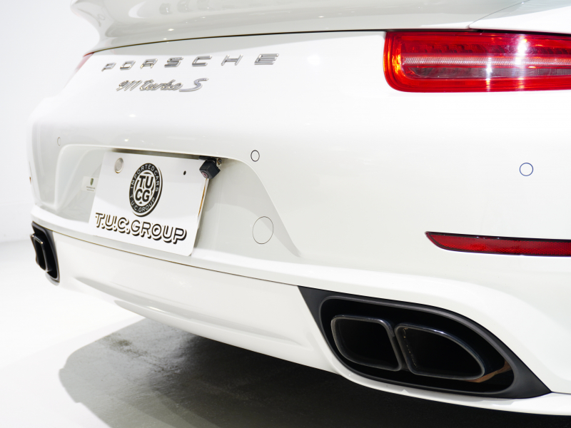 ポルシェ 911(Type991.1) ﾀｰﾎﾞS ｽﾎﾟｰﾂｸﾛﾉ&ｶｰﾎﾞﾝｲﾝﾃﾘｱPKG　正規D車 ｴﾝﾄﾘｰD PCCB 茶革 ﾍﾞﾝﾁﾚｰﾀｰ ｶﾞﾗｽﾙｰﾌ ﾅﾋﾞTV BOSEｻｳﾝﾄﾞ Bｶﾒﾗ PDLS付LEDﾗｲﾄ　2年保証付