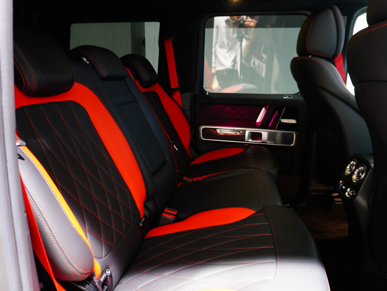 AMG Gクラス G63 Edition 1　正規D車 100台限定 左H AMGﾅｲﾄPKG 専用革 ｻﾝﾙｰﾌ 純正ﾅﾋﾞTV Burmester AMGﾊﾟﾌｫｰﾏﾝｽEX 専用22ｲﾝﾁAW　2年保証