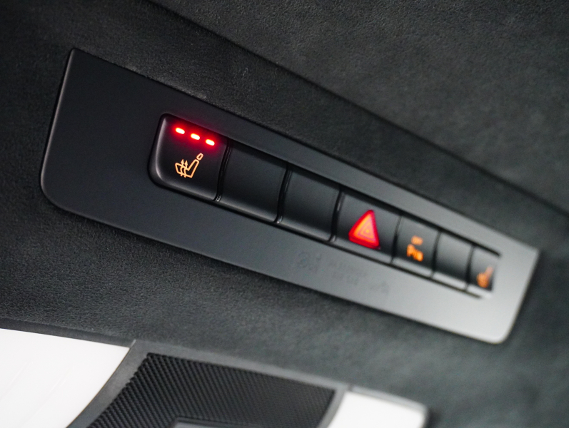 AMG GTS 130th Anniversary Edition　特別仕様車 左ﾊﾝﾄﾞﾙ 専用ｴｱﾛ&ﾊﾟﾌｫｰﾏﾝｽｼｰﾄ 純正ﾅﾋﾞTV Burmester Bｶﾒﾗ LEDﾗｲﾄ ﾏｯﾄﾌﾞﾗｯｸ19&20ｲﾝﾁAW　2年保証