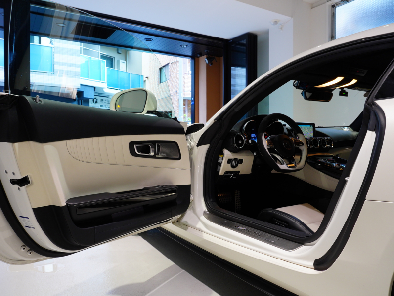 AMG GTS 130th Anniversary Edition　特別仕様車 左ﾊﾝﾄﾞﾙ 専用ｴｱﾛ&ﾊﾟﾌｫｰﾏﾝｽｼｰﾄ 純正ﾅﾋﾞTV Burmester Bｶﾒﾗ LEDﾗｲﾄ ﾏｯﾄﾌﾞﾗｯｸ19&20ｲﾝﾁAW　2年保証