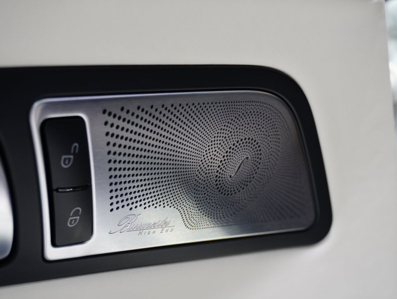 AMG GTS 130th Anniversary Edition　特別仕様車 左ﾊﾝﾄﾞﾙ 専用ｴｱﾛ&ﾊﾟﾌｫｰﾏﾝｽｼｰﾄ 純正ﾅﾋﾞTV Burmester Bｶﾒﾗ LEDﾗｲﾄ ﾏｯﾄﾌﾞﾗｯｸ19&20ｲﾝﾁAW　2年保証