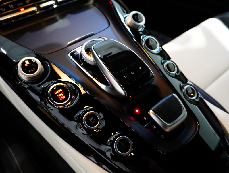 AMG GTS 130th Anniversary Edition　特別仕様車 左ﾊﾝﾄﾞﾙ 専用ｴｱﾛ&ﾊﾟﾌｫｰﾏﾝｽｼｰﾄ 純正ﾅﾋﾞTV Burmester Bｶﾒﾗ LEDﾗｲﾄ ﾏｯﾄﾌﾞﾗｯｸ19&20ｲﾝﾁAW　2年保証