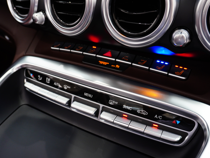 AMG GT ﾛｰﾄﾞｽﾀｰ AMGﾊﾟﾌｫｰﾏﾝｽｼｰﾄPKG　正規D車 ﾍﾞｰｼﾞｭ幌 右H ﾏﾛﾝ革 ｼｰﾄﾋｰﾀｰ&ﾍﾞﾝﾁﾚｰﾀｰ 純正ﾅﾋﾞTV ﾌﾙｾｸﾞ Bｶﾒﾗ ｶｰﾎﾞﾝｽﾃｯﾌﾟ LEDﾗｲﾄ 19/20ｲﾝﾁAW　2年保証