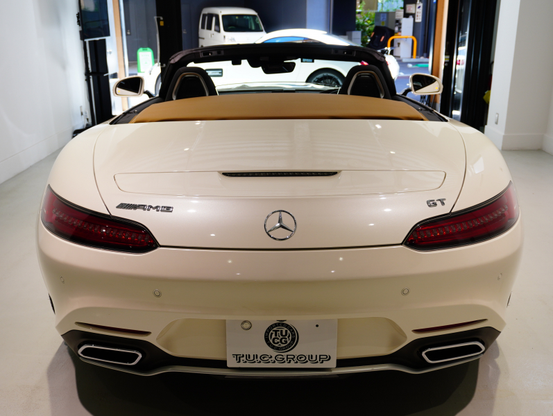 AMG GT ﾛｰﾄﾞｽﾀｰ AMGﾊﾟﾌｫｰﾏﾝｽｼｰﾄPKG　正規D車 ﾍﾞｰｼﾞｭ幌 右H ﾏﾛﾝ革 ｼｰﾄﾋｰﾀｰ&ﾍﾞﾝﾁﾚｰﾀｰ 純正ﾅﾋﾞTV ﾌﾙｾｸﾞ Bｶﾒﾗ ｶｰﾎﾞﾝｽﾃｯﾌﾟ LEDﾗｲﾄ 19/20ｲﾝﾁAW　2年保証