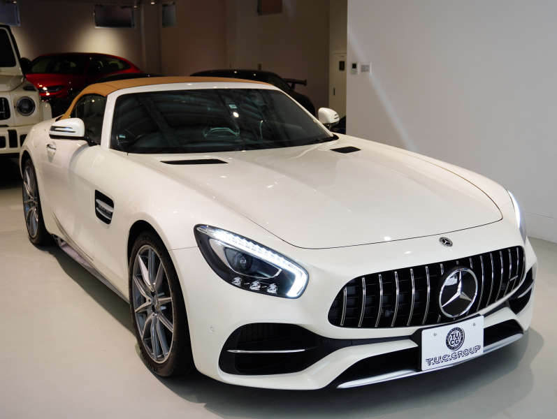 AMG GT ﾛｰﾄﾞｽﾀｰ AMGﾊﾟﾌｫｰﾏﾝｽｼｰﾄPKG　正規D車 ﾍﾞｰｼﾞｭ幌 右H ﾏﾛﾝ革 ｼｰﾄﾋｰﾀｰ&ﾍﾞﾝﾁﾚｰﾀｰ 純正ﾅﾋﾞTV ﾌﾙｾｸﾞ Bｶﾒﾗ ｶｰﾎﾞﾝｽﾃｯﾌﾟ LEDﾗｲﾄ 19/20ｲﾝﾁAW　2年保証