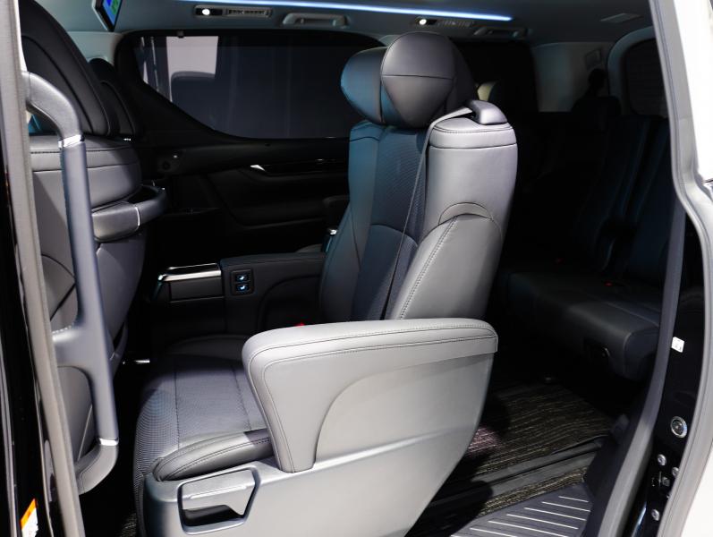 トヨタ アルファード アルファードSCパッケージ 1オーナー モデリスタエアロ OP20AW 黒革 ツインムーンルーフ 10.5インチナビTV JBLサウンド パノラミックビューモニター 3眼LEDヘッドライト デジタルインナーミラー 両側Pドア ACC プリクラッシュ 2年保証付