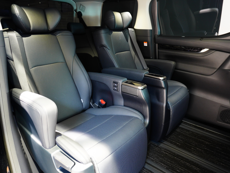 トヨタ アルファード アルファードSCパッケージ 1オーナー モデリスタエアロ OP20AW 黒革 ツインムーンルーフ 10.5インチナビTV JBLサウンド パノラミックビューモニター 3眼LEDヘッドライト デジタルインナーミラー 両側Pドア ACC プリクラッシュ 2年保証付