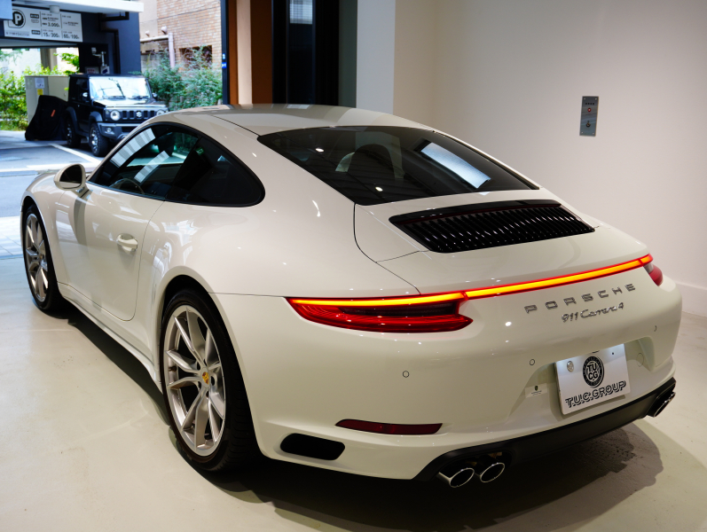 ポルシェ 911(Type991.2) ｶﾚﾗ4 ｽﾎﾟｰﾂｸﾛﾉPKG　右H ﾌﾙﾚｻﾞｰﾂｰﾄﾝｲﾝﾃﾘｱ 赤革 純正PCMﾅﾋﾞ CarPlay Bｶﾒﾗ ﾊﾟｰｸｱｼｽﾄ ｶﾚﾗS20AW　2年保証付