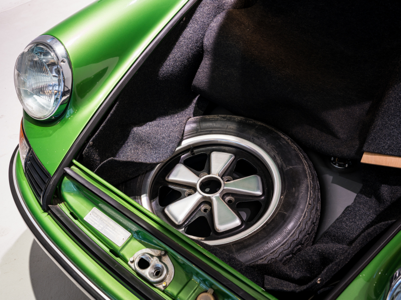 ポルシェ 911(Type911) 911S ミツワ ナロー最終モデル ビルシュタインダンパー 純正フックス製5スポークAW パワーウィンドウ 実走行確認済