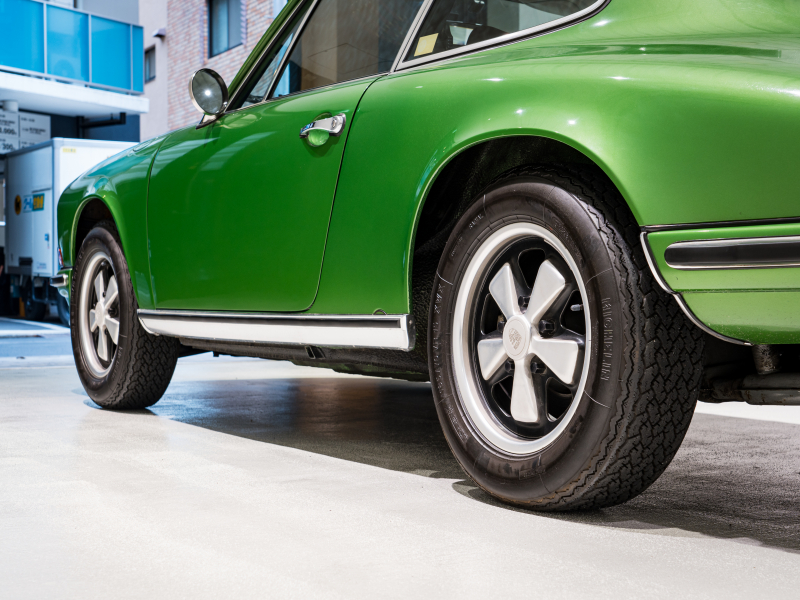 ポルシェ 911(Type911) 911S ミツワ ナロー最終モデル ビルシュタインダンパー 純正フックス製5スポークAW パワーウィンドウ 実走行確認済