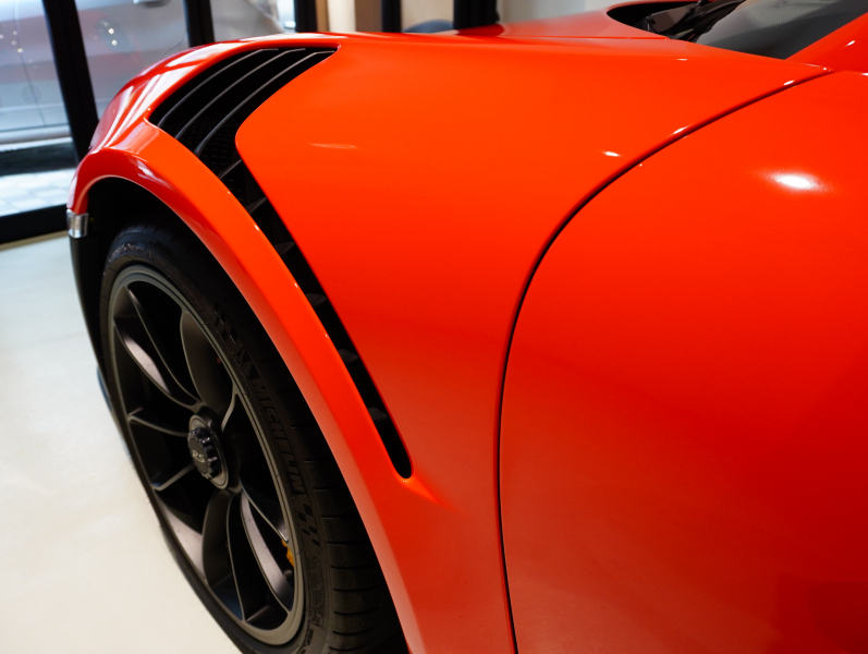 ポルシェ 911(Type991.1) GT3 RS　正規D車 左H ｽﾎﾟｰﾂｸﾛﾉ ｶｰﾎﾞﾝﾊﾞｹｯﾄ ｶｰﾎﾞﾝ&ﾌﾙﾚｻﾞｰｲﾝﾃﾘｱ PCCB Fﾘﾌﾀｰ ｽﾎﾟｴｸﾞ ﾅﾋﾞTV OPｶﾗｰ　2年保証付