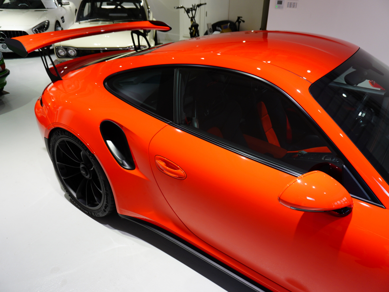 ポルシェ 911(Type991.1) GT3 RS　正規D車 左H ｽﾎﾟｰﾂｸﾛﾉ ｶｰﾎﾞﾝﾊﾞｹｯﾄ ｶｰﾎﾞﾝ&ﾌﾙﾚｻﾞｰｲﾝﾃﾘｱ PCCB Fﾘﾌﾀｰ ｽﾎﾟｴｸﾞ ﾅﾋﾞTV OPｶﾗｰ　2年保証付