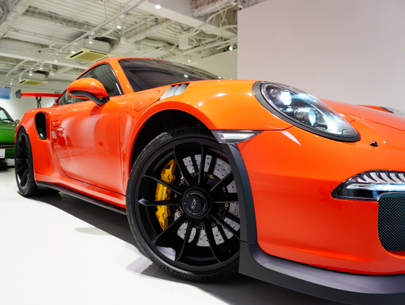 ポルシェ 911(Type991.1) GT3 RS　正規D車 左H ｽﾎﾟｰﾂｸﾛﾉ ｶｰﾎﾞﾝﾊﾞｹｯﾄ ｶｰﾎﾞﾝ&ﾌﾙﾚｻﾞｰｲﾝﾃﾘｱ PCCB Fﾘﾌﾀｰ ｽﾎﾟｴｸﾞ ﾅﾋﾞTV OPｶﾗｰ　2年保証付