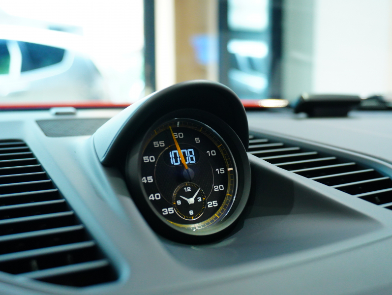 ポルシェ 911(Type991.1) GT3 RS　正規D車 左H ｽﾎﾟｰﾂｸﾛﾉ ｶｰﾎﾞﾝﾊﾞｹｯﾄ ｶｰﾎﾞﾝ&ﾌﾙﾚｻﾞｰｲﾝﾃﾘｱ PCCB Fﾘﾌﾀｰ ｽﾎﾟｴｸﾞ ﾅﾋﾞTV OPｶﾗｰ　2年保証付