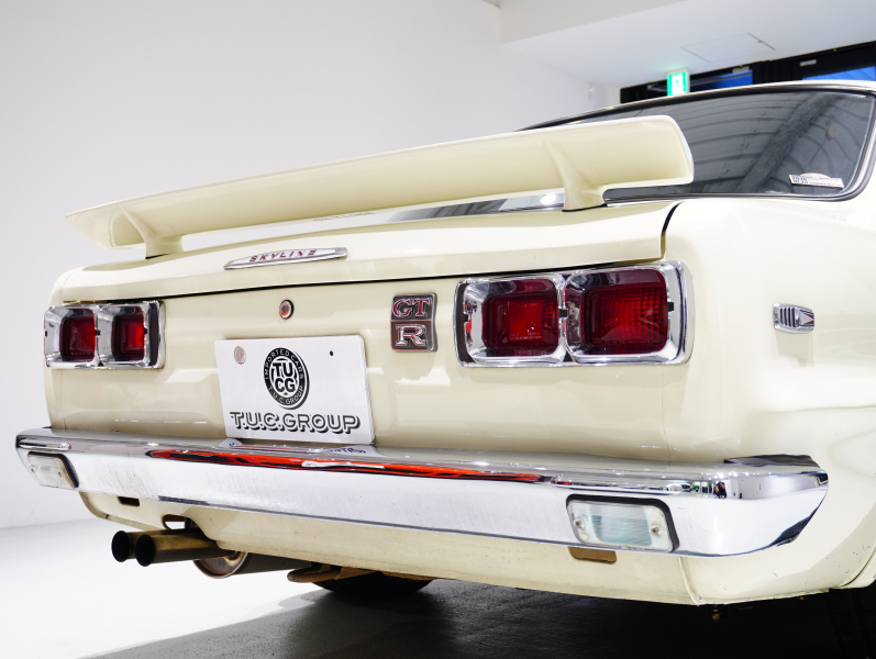 日産 スカイライン GT-R KPGC10 ﾊｺｽｶ　S20ｴﾝｼﾞﾝ ｿﾚｯｸｽ ﾀｺ足 ﾃﾞｭｱﾙﾏﾌﾗｰ ﾛｰﾙｹｰｼﾞ ﾜﾀﾅﾍﾞ15ｲﾝﾁAW