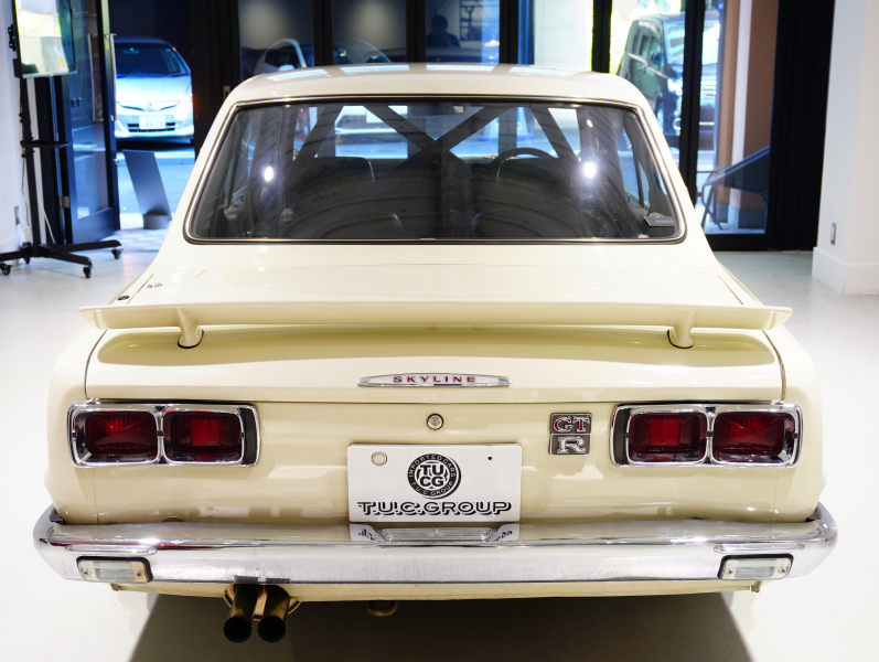 日産 スカイライン GT-R KPGC10 ﾊｺｽｶ　S20ｴﾝｼﾞﾝ ｿﾚｯｸｽ ﾀｺ足 ﾃﾞｭｱﾙﾏﾌﾗｰ ﾛｰﾙｹｰｼﾞ ﾜﾀﾅﾍﾞ15ｲﾝﾁAW