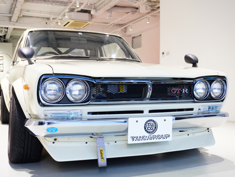 日産 スカイライン GT-R KPGC10 ﾊｺｽｶ　S20ｴﾝｼﾞﾝ ｿﾚｯｸｽ ﾀｺ足 ﾃﾞｭｱﾙﾏﾌﾗｰ ﾛｰﾙｹｰｼﾞ ﾜﾀﾅﾍﾞ15ｲﾝﾁAW