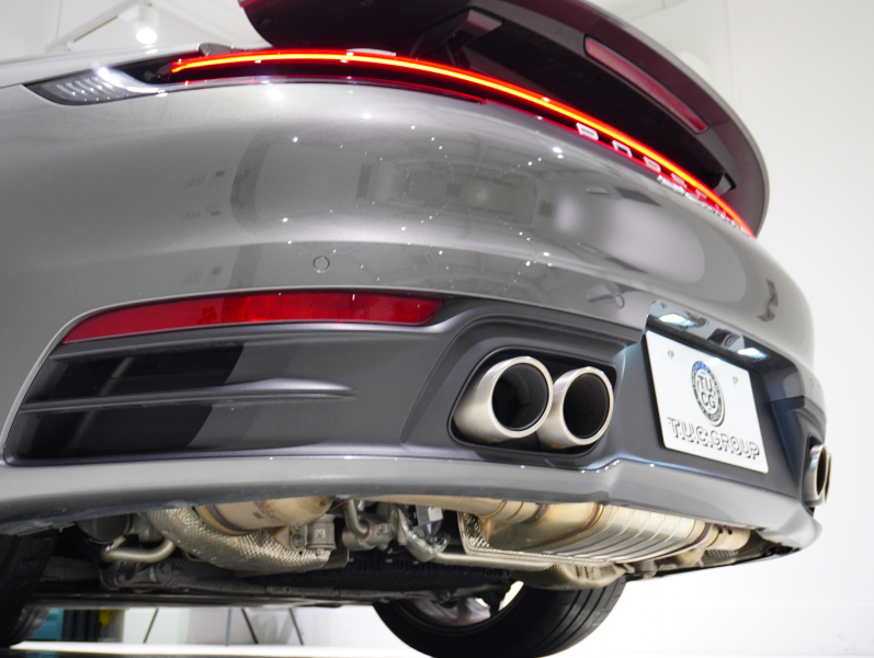 ポルシェ 911(Type992) ｶﾚﾗS ｽﾎﾟｰﾂｸﾛﾉPKG　正規D車 右H ｴﾝﾄﾘｰD ﾌﾙﾚｻﾞｰﾂｰﾄﾝｲﾝﾃﾘｱ 赤革 純正PCMﾅﾋﾞ CarPlay ｱｸﾃｨﾌﾞｾｰﾌﾃｨ ｻﾗｳﾝﾄﾞｶﾒﾗ ｶﾚﾗｸﾗｼｯｸ20/21AW　2年保証