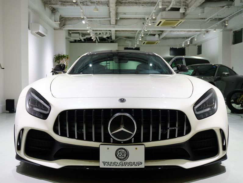 AMG GT R　後期ﾓﾃﾞﾙ 正規D車 ｷｰﾚｽｺﾞｰ AMGﾊﾞｹｯﾄｽﾎﾟｰﾂｼｰﾄ 純正ﾅﾋﾞTV CarPlay F&Bｶﾒﾗ AMGﾊﾟﾌｫｰﾏﾝｽEX ｶｰﾎﾞﾝｲﾝﾃﾘｱ LEDﾍｯﾄﾞﾗｲﾄ 20AW　2年保証付