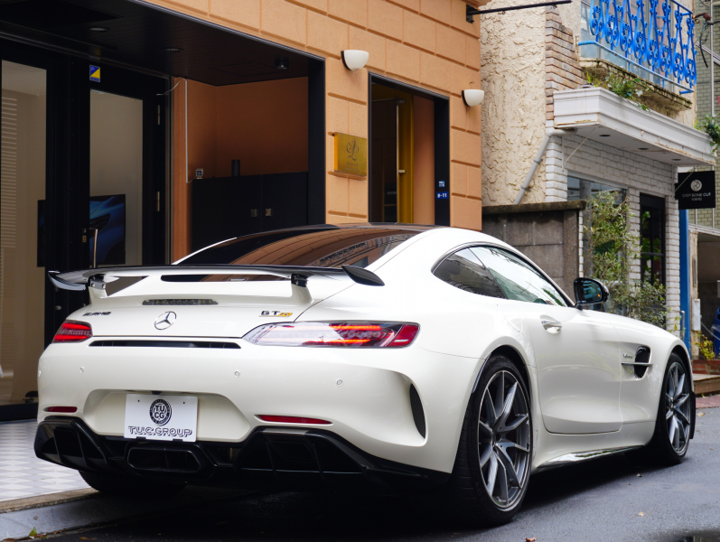 AMG GT R　後期ﾓﾃﾞﾙ 正規D車 ｷｰﾚｽｺﾞｰ AMGﾊﾞｹｯﾄｽﾎﾟｰﾂｼｰﾄ 純正ﾅﾋﾞTV CarPlay F&Bｶﾒﾗ AMGﾊﾟﾌｫｰﾏﾝｽEX ｶｰﾎﾞﾝｲﾝﾃﾘｱ LEDﾍｯﾄﾞﾗｲﾄ 20AW　2年保証付