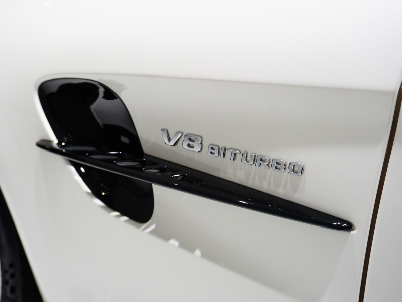 AMG GT R　後期ﾓﾃﾞﾙ 正規D車 ｷｰﾚｽｺﾞｰ AMGﾊﾞｹｯﾄｽﾎﾟｰﾂｼｰﾄ 純正ﾅﾋﾞTV CarPlay F&Bｶﾒﾗ AMGﾊﾟﾌｫｰﾏﾝｽEX ｶｰﾎﾞﾝｲﾝﾃﾘｱ LEDﾍｯﾄﾞﾗｲﾄ 20AW　2年保証付