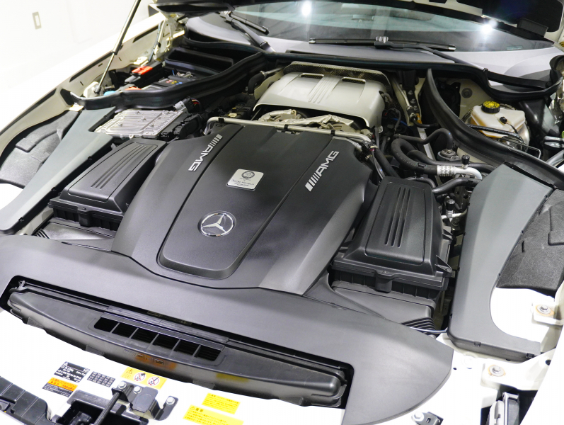 AMG GT R　後期ﾓﾃﾞﾙ 正規D車 ｷｰﾚｽｺﾞｰ AMGﾊﾞｹｯﾄｽﾎﾟｰﾂｼｰﾄ 純正ﾅﾋﾞTV CarPlay F&Bｶﾒﾗ AMGﾊﾟﾌｫｰﾏﾝｽEX ｶｰﾎﾞﾝｲﾝﾃﾘｱ LEDﾍｯﾄﾞﾗｲﾄ 20AW　2年保証付