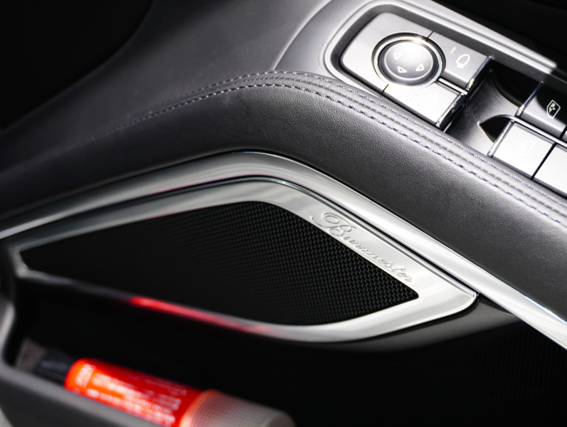 ポルシェ 911(Type991.2) ﾀｰﾎﾞS ｽﾎﾟｰﾂｸﾛﾉPKG　MY17 ｴﾝﾄﾘ‐D ﾚｻﾞｰｲﾝﾃﾘｱ 黒革 PCMﾅﾋﾞ Carplay PCCB ﾌﾞﾙﾒｽﾀｰS 　2年保証付