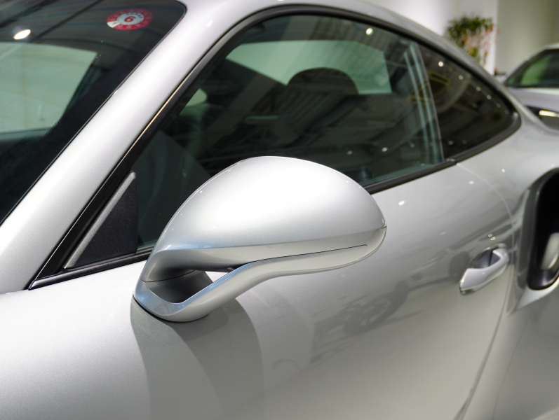 ポルシェ 911(Type991.2) ﾀｰﾎﾞS ｽﾎﾟｰﾂｸﾛﾉPKG　MY17 ｴﾝﾄﾘ‐D ﾚｻﾞｰｲﾝﾃﾘｱ 黒革 PCMﾅﾋﾞ Carplay PCCB ﾌﾞﾙﾒｽﾀｰS 　2年保証付