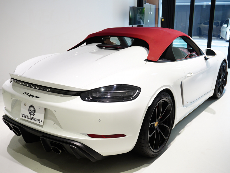 ポルシェ 718スパイダー 4.0 6MT　正規D車 ｽﾎﾟｰﾂｸﾛﾉP ｽﾊﾟｲﾀﾞｰｸﾗｼｯｸｲﾝﾃﾘｱ 18Wayｽﾎﾟｰﾂｼｰﾄ PCMﾅﾋﾞ Bｶﾒﾗ PASM ｽﾎﾟｴｸﾞ 20ｲﾝﾁ718ｽﾊﾟｲﾀﾞｰAW 新車保証付
