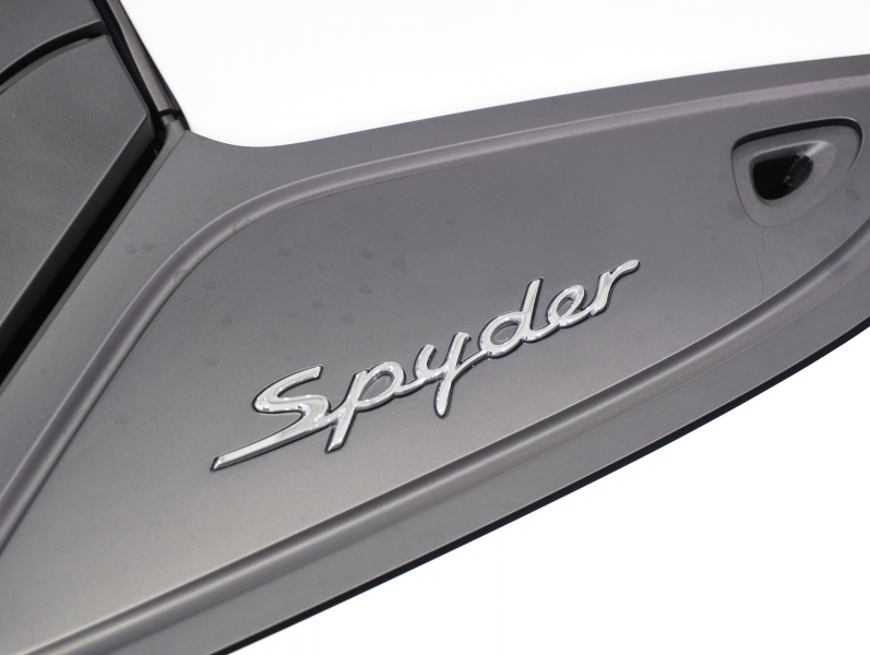 ポルシェ 718スパイダー 4.0 6MT　正規D車 ｽﾎﾟｰﾂｸﾛﾉP ｽﾊﾟｲﾀﾞｰｸﾗｼｯｸｲﾝﾃﾘｱ 18Wayｽﾎﾟｰﾂｼｰﾄ PCMﾅﾋﾞ Bｶﾒﾗ PASM ｽﾎﾟｴｸﾞ 20ｲﾝﾁ718ｽﾊﾟｲﾀﾞｰAW 新車保証付