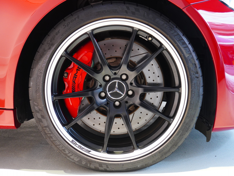 AMG Cクラス C63S ｶﾌﾞﾘｵﾚ ﾚｰﾀﾞｰSP　正規D車 後期ﾓﾃﾞﾙ 510ps 黒幌 赤黒ﾅｯﾊﾟ革 ﾅﾋﾞTV ﾌﾞﾙﾒｽﾀｰ ﾍｯﾄﾞｱｯﾌﾟﾃﾞｨｽﾌﾟﾚｲ ﾊﾟﾌｫｰﾏﾝｽEX ﾊﾟﾌｫｰﾏﾝｽｽﾃｱﾘﾝｸﾞ 専用19/20AW　2年保証