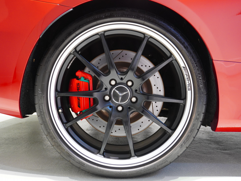 AMG Cクラス C63S ｶﾌﾞﾘｵﾚ ﾚｰﾀﾞｰSP　正規D車 後期ﾓﾃﾞﾙ 510ps 黒幌 赤黒ﾅｯﾊﾟ革 ﾅﾋﾞTV ﾌﾞﾙﾒｽﾀｰ ﾍｯﾄﾞｱｯﾌﾟﾃﾞｨｽﾌﾟﾚｲ ﾊﾟﾌｫｰﾏﾝｽEX ﾊﾟﾌｫｰﾏﾝｽｽﾃｱﾘﾝｸﾞ 専用19/20AW　2年保証