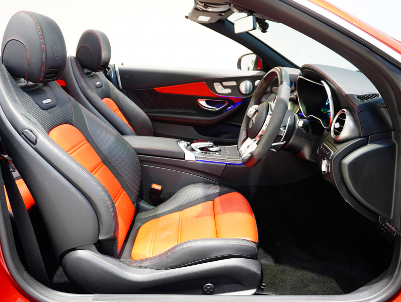 AMG Cクラス C63S ｶﾌﾞﾘｵﾚ ﾚｰﾀﾞｰSP　正規D車 後期ﾓﾃﾞﾙ 510ps 黒幌 赤黒ﾅｯﾊﾟ革 ﾅﾋﾞTV ﾌﾞﾙﾒｽﾀｰ ﾍｯﾄﾞｱｯﾌﾟﾃﾞｨｽﾌﾟﾚｲ ﾊﾟﾌｫｰﾏﾝｽEX ﾊﾟﾌｫｰﾏﾝｽｽﾃｱﾘﾝｸﾞ 専用19/20AW　2年保証